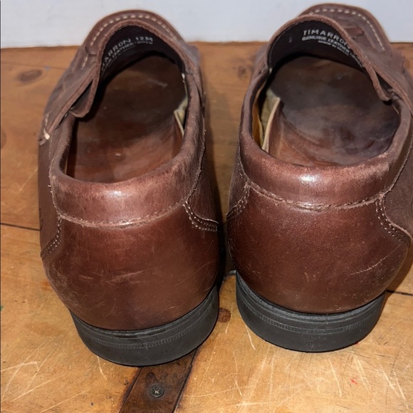 Arnold Palme Leather Loafers - Picture 7 of 11